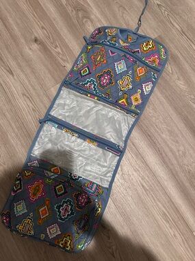 Vera Bradley Hanging Travel Toiletry Organizer - Multicolor Aztec Print